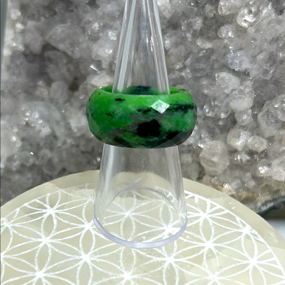 Faceted Ruby Zoisite Green Gemstone Ring - image 1